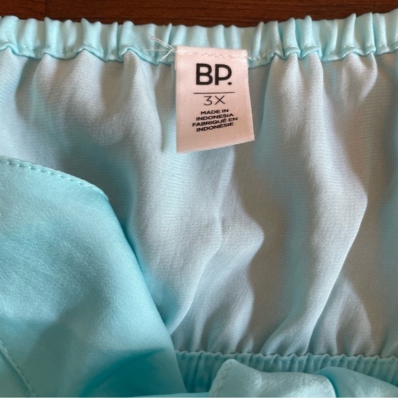 BP Bow Detail Tank Top - Picture 11 of 13